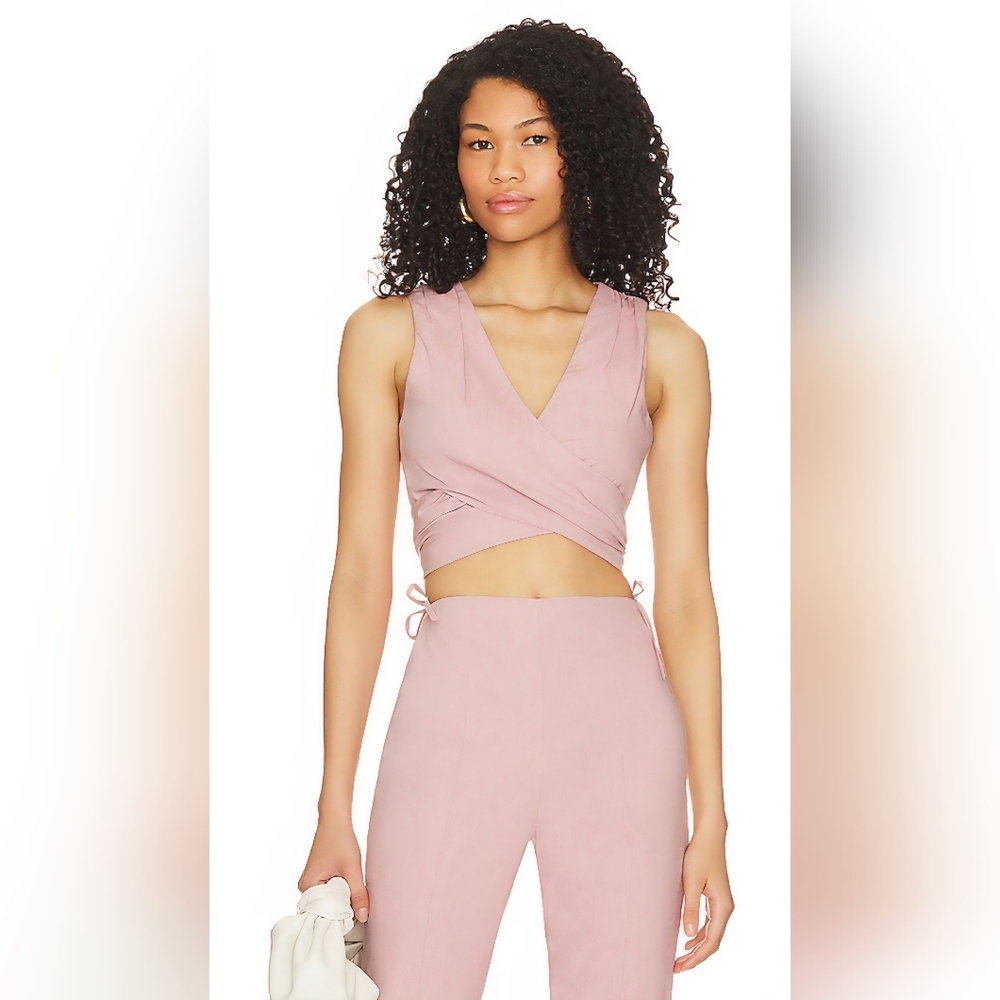 NWOT - MAJORELLE Maya Top in Blush Pink (Small)